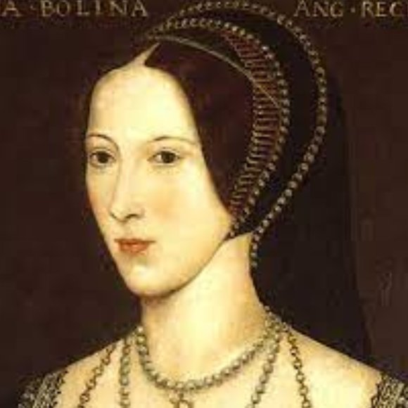 Meet your Posher, Tudorbethan - Picture 1 of 1